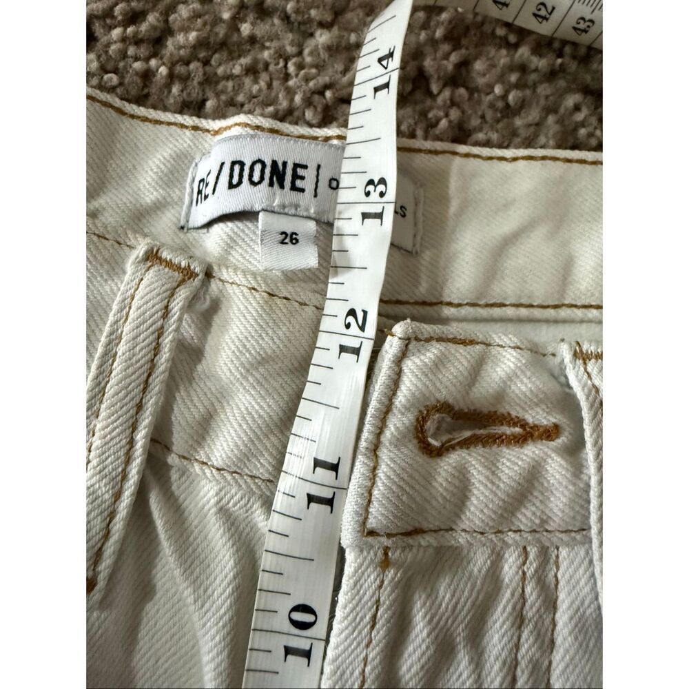 Re/done white high waisted button fly straight leg distressed hem jeans size 26 - Picture 8 of 8
